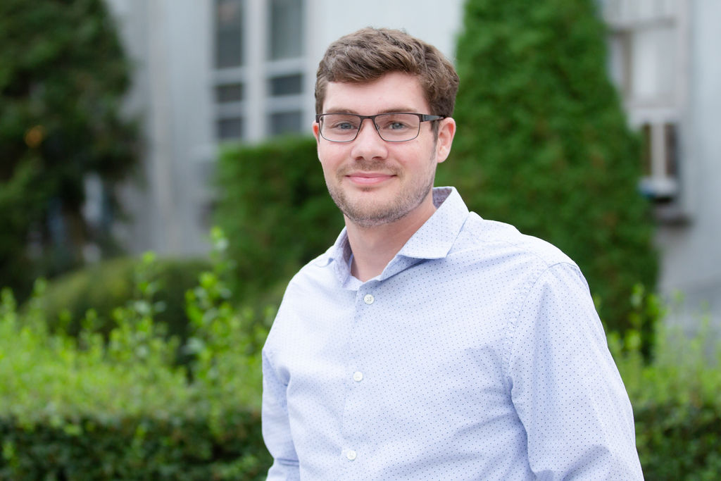 Daniel Volk, MA